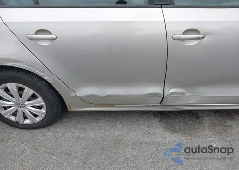 2014 Volkswagen Jetta 2.0L S from USA, damaged, VIN 3VW2K7AJ9EM255220